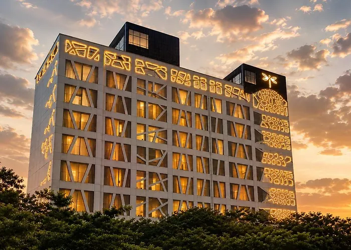 Dragonfly Hotel - The Art Hotel