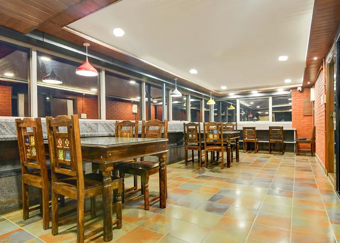 Townhouse The 36 Inn Madhuravada Bus Stop