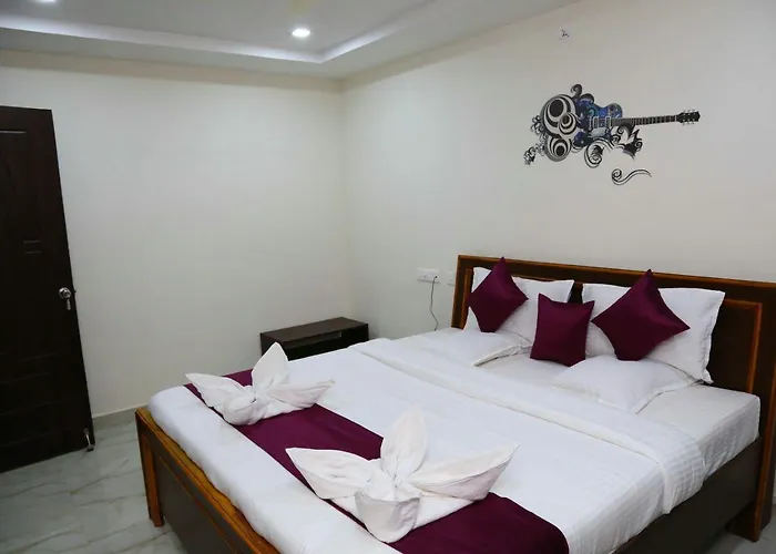 Homey Suites - Vizag Beach