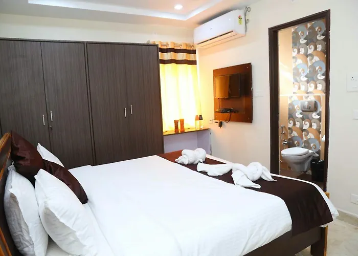 Homey Suites - Vizag Beach