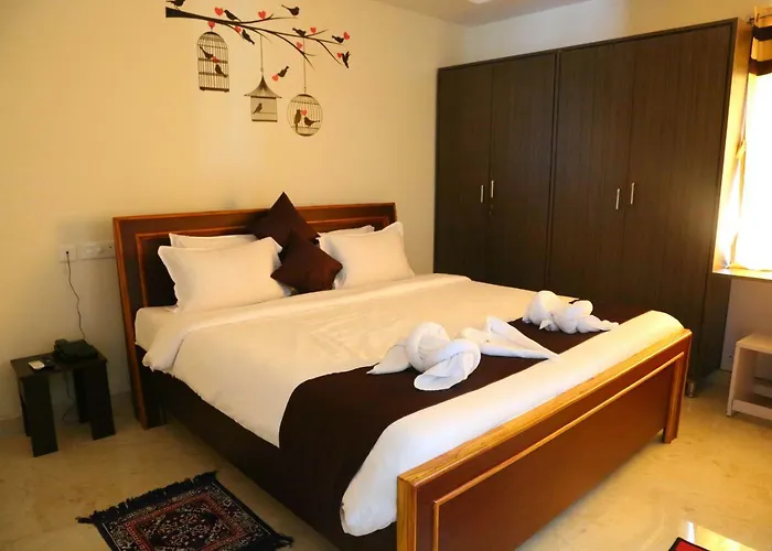 Homey Suites - Vizag Beach