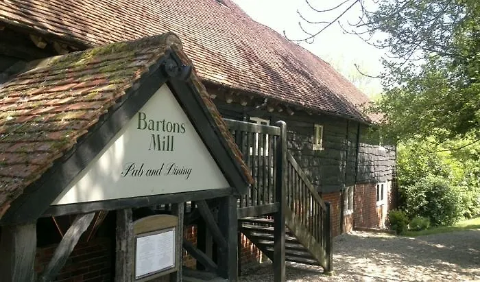 Bartons Mill Pub And Dining