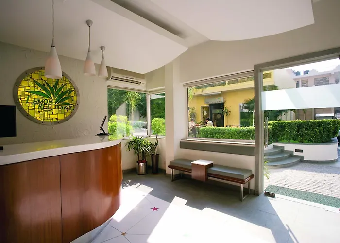 Lemon Tree Hotel, Udyog Vihar, Gurugram