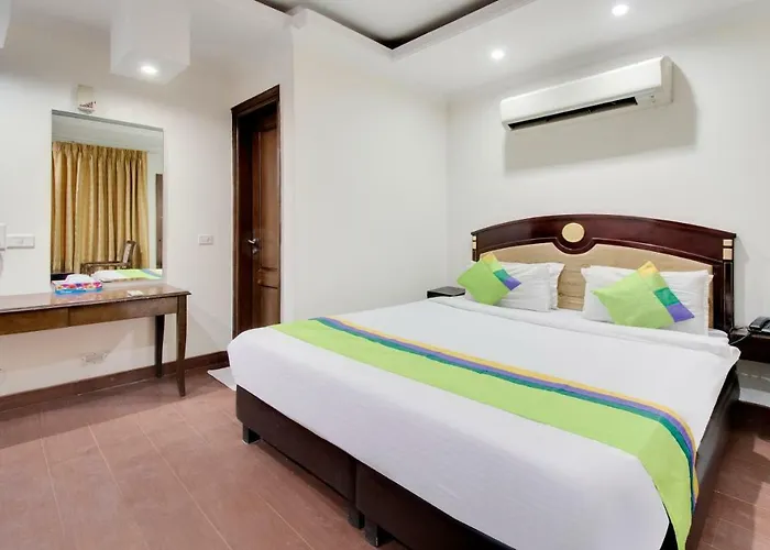 Hotel Kastor- Near Nehru Place