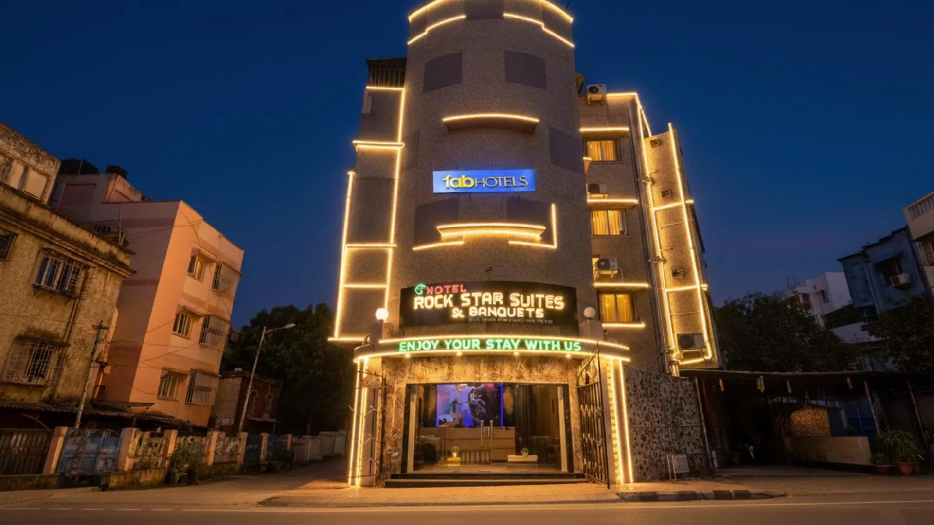 9 FabHotels Close to Writer's Building for Easy Kolkata Access