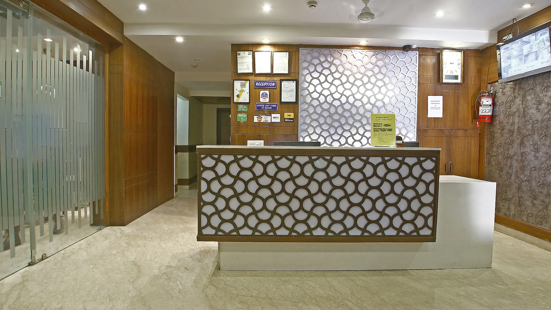 4 Exceptional Design Hotels Near Elante Mall Worth Booking