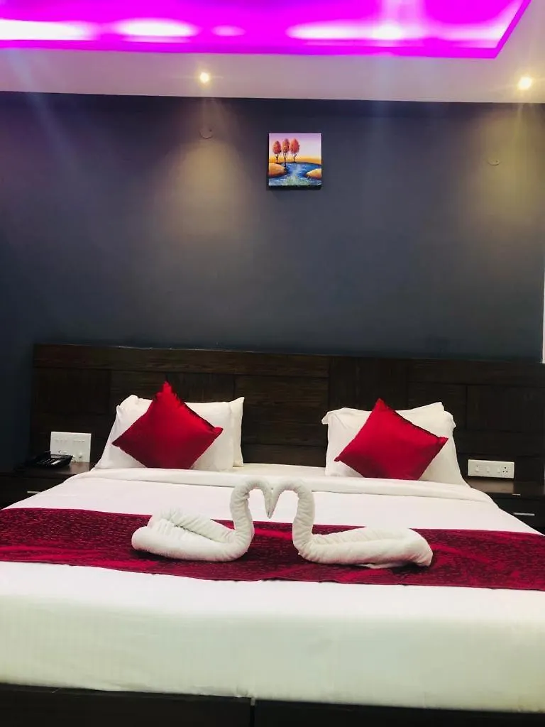 5 Smart Central Hotels Near Madikeri Fort Worth Booking