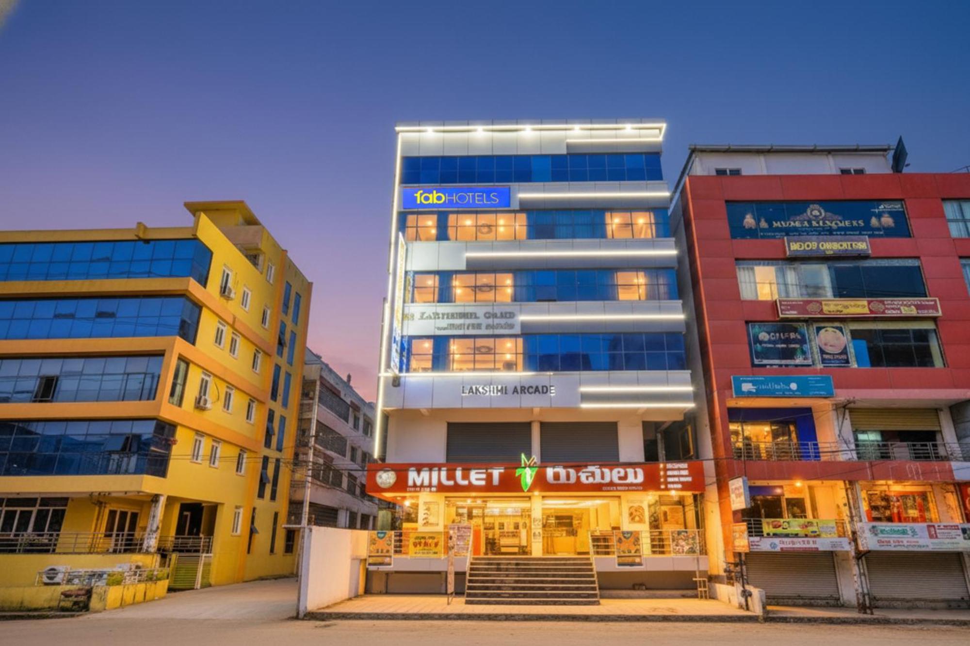 Where to Stay Near Kukatpally: 4 FabHotels Reviewed