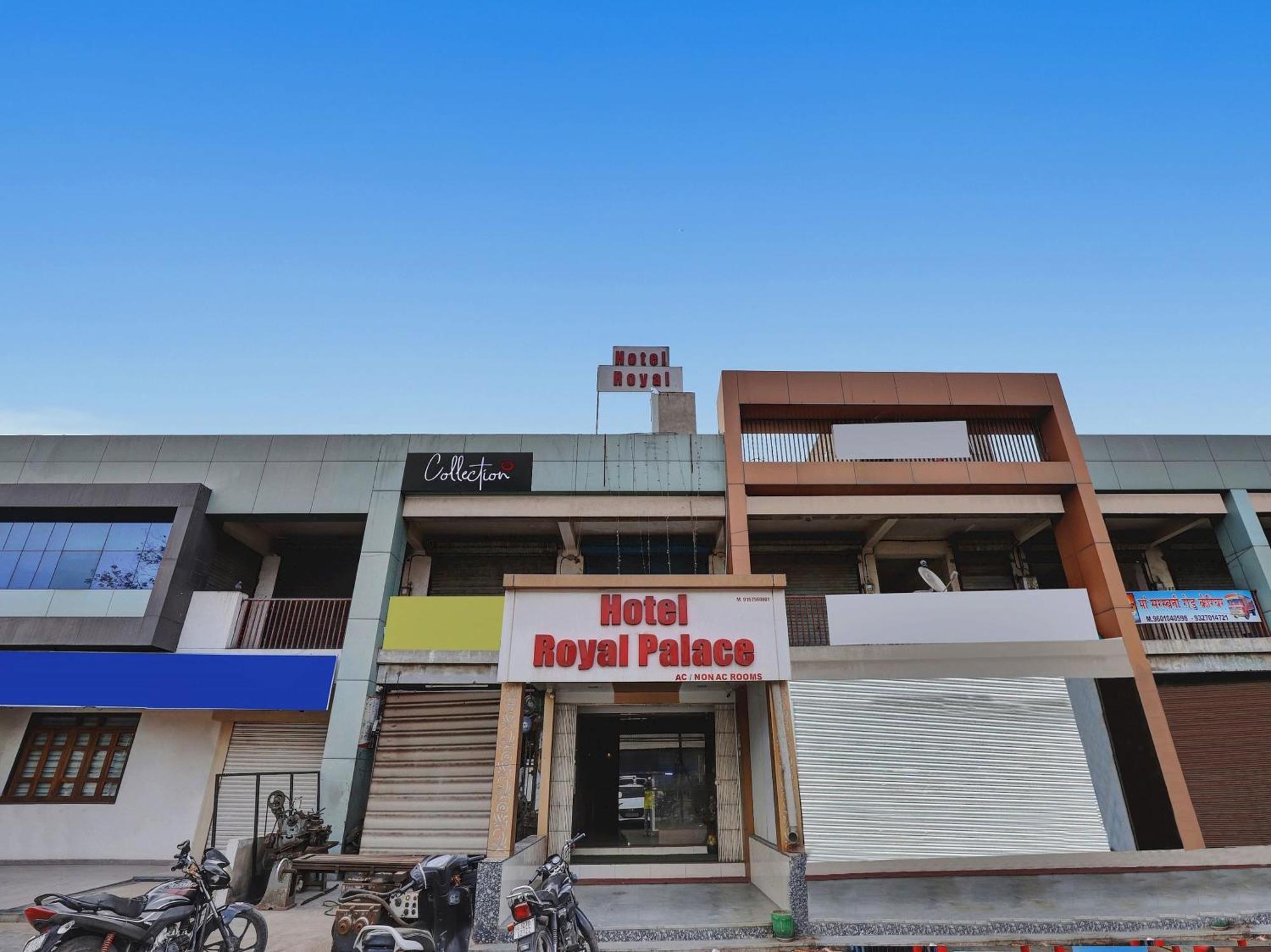 Where to Stay Near Teen Darwaza: 7 Hotels in Ahmedabad