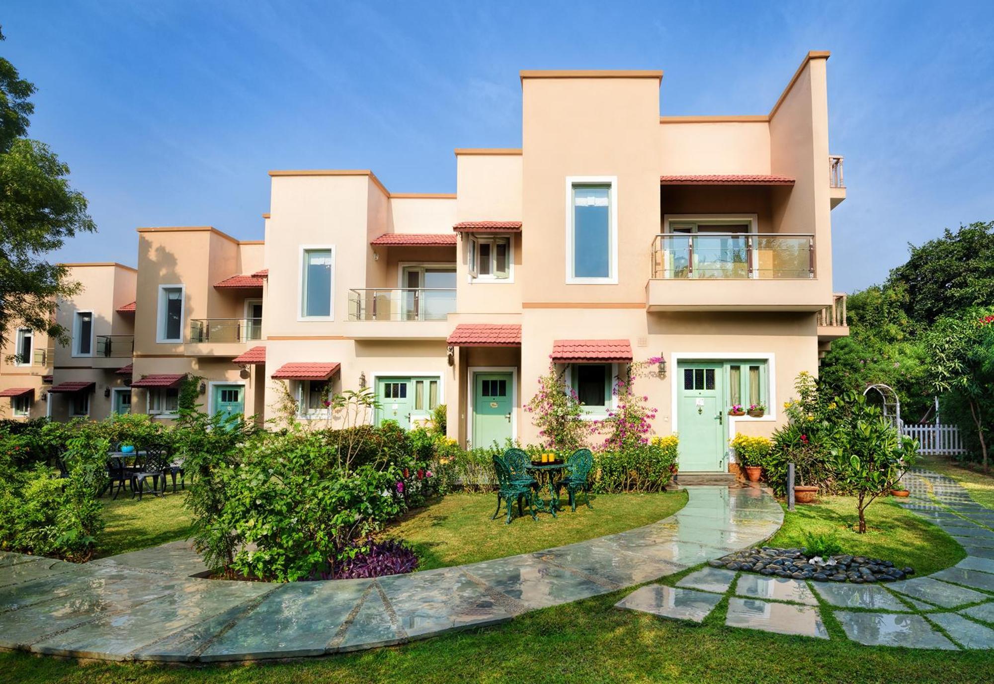 14 Family Hotels in Delhi NCR Worth Booking