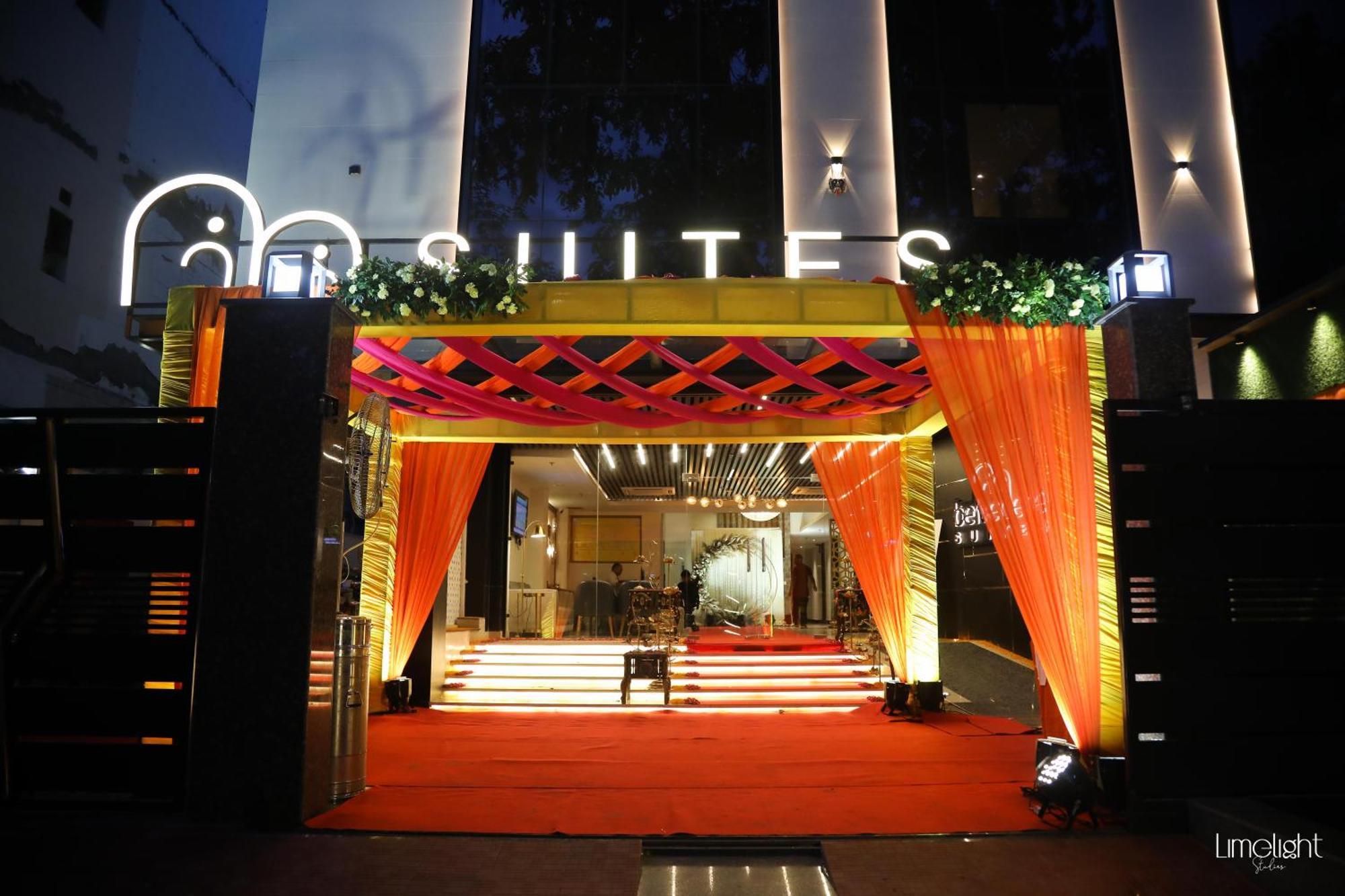 9 Best Business Hotels in Delhi NCR for Corporate Stays