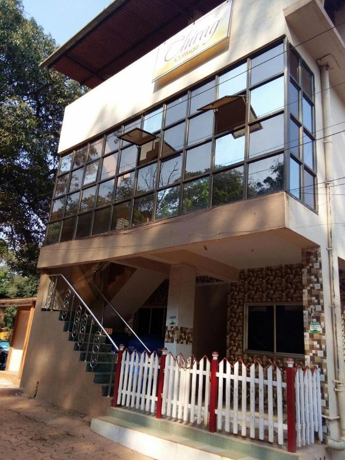 Where to Stay in Mumbai Region: 4 Best Central Hotels